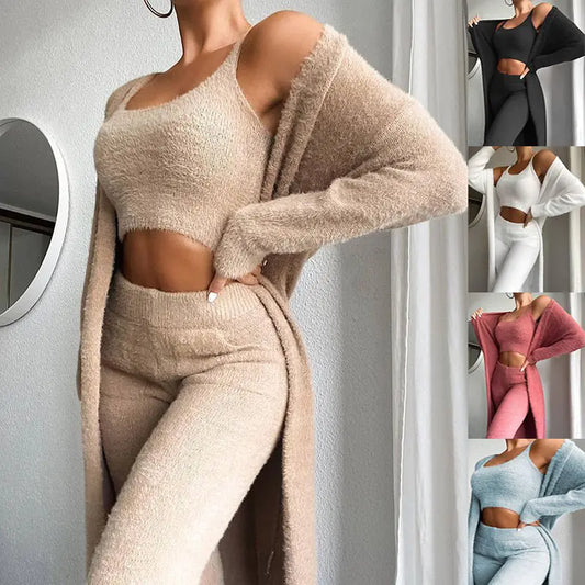 Dayna Fluffy Set